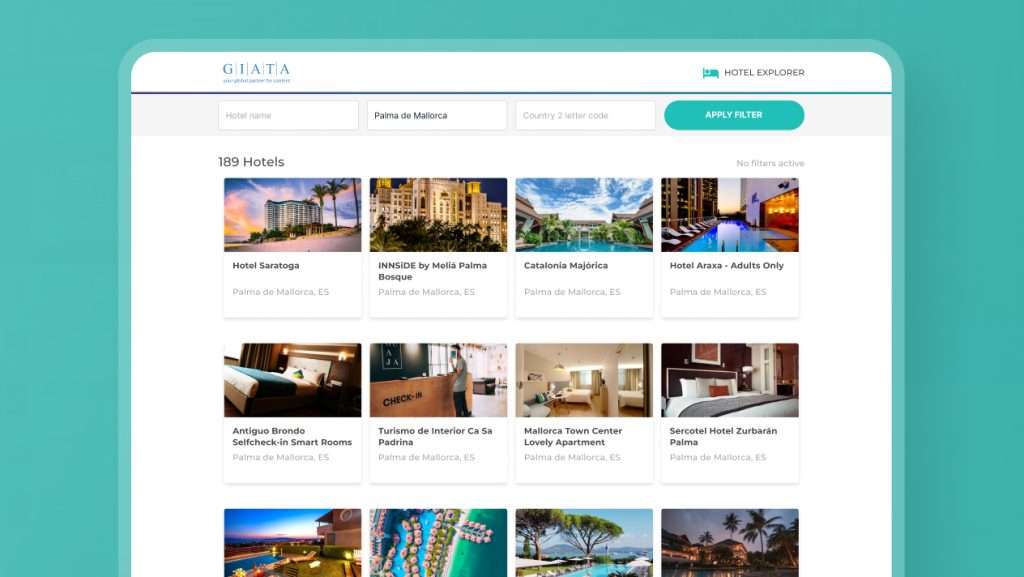 Darstellung einer Beispielseite aus der Giata Hotel Explorer Webseite. Zu sehen ist eine Suchmaske, welche einen Hotel Namen, Ort und Land als Suchkriterien entgegennehmen kann. Dargestellt ist eine Beispielsuche für Palma de Mallorca. Im unteren Bereich sind mehrere Kacheln mit Hotelbildern und Informationen zum Namen und Ort der Hotels zu sehen.